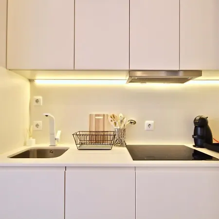 Apartment Akicity Santos Lime Lisbon